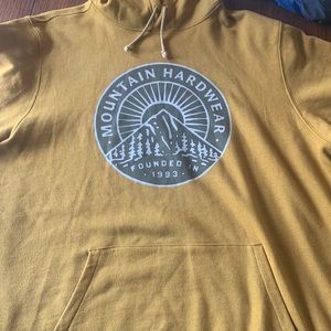 Dark Mustard Xl Mountain Hardwear hoodie